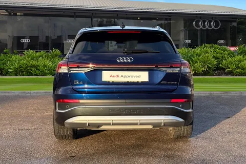 LL74HKU Audi Q4 e-tron Q4  S line 45 e-tron  210,00 kW Thumbnail #4