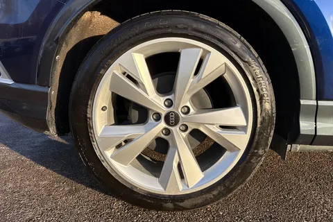 LL74HKU Audi Q4 e-tron Q4  S line 45 e-tron  210,00 kW Thumbnail #11