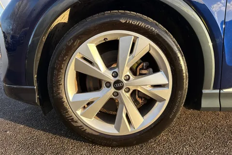 LL74HKU Audi Q4 e-tron Q4  S line 45 e-tron  210,00 kW Thumbnail #13