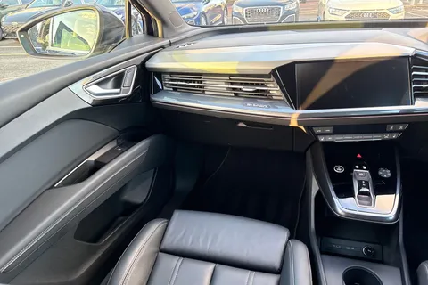 LL74HKU Audi Q4 e-tron Q4  S line 45 e-tron  210,00 kW Thumbnail #20