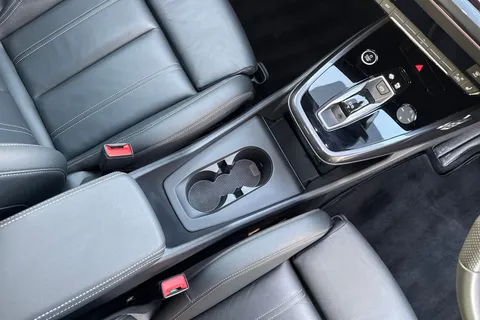 LL74HKU Audi Q4 e-tron Q4  S line 45 e-tron  210,00 kW Thumbnail #23