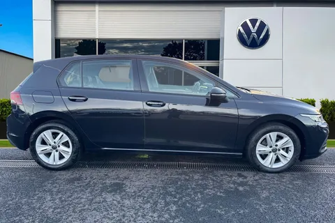 GJ73WKN Volkswagen Golf 2.0 TDI Life 5dr DSG Thumbnail #4