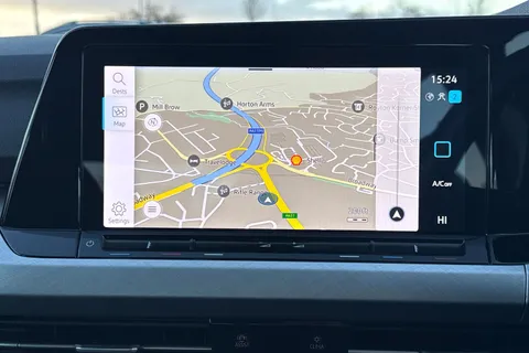 GJ73WKN Volkswagen Golf 2.0 TDI Life 5dr DSG Thumbnail #18