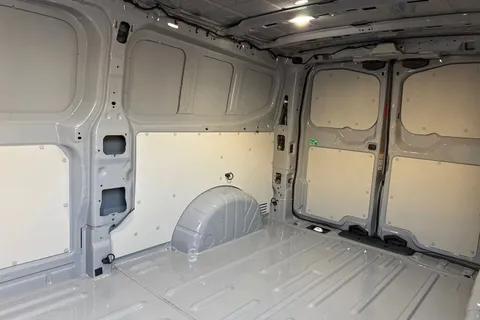 MF75FHA Volkswagen T32 T32 Panel Van Commerce Pro LWB 150 PS 2.0 TDI 8sp Automatic Thumbnail #14