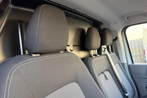 MF75FHA Volkswagen T32 T32 Panel Van Commerce Pro LWB 150 PS 2.0 TDI 8sp Automatic Thumbnail #21