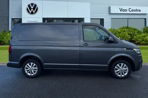 DE74VPK Volkswagen Transporter 2.0 TDI 110 Highline Van Thumbnail #4