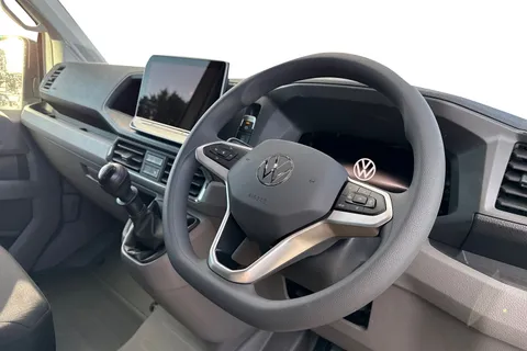 DG75CBY Volkswagen Crafter CR35 Commerce MWB 140 PS FWD  - Business Pack Thumbnail #13