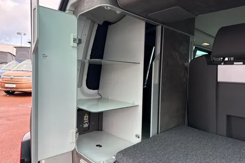 PJ73AYD Volkswagen California 2.0 TDI Ocean 4dr DSG Sport Pack Thumbnail #46