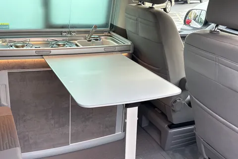 PJ73AYD Volkswagen California 2.0 TDI Ocean 4dr DSG Sport Pack Thumbnail #51