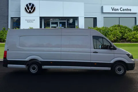 DF75TXW Volkswagen Crafter CR35 Panel van Commerce Plus LWB Maxi 140 PS 2.0 TDI 6sp Man - Camera/Step Thumbnail #4