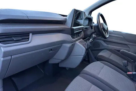 MF25JHY Volkswagen Transporter 2.0 TDI 150 Commerce Plus Van Thumbnail #8