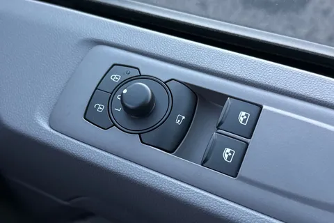 MF75FEH Volkswagen Transporter T30 Panel Van Commerce Pro LWB 110 PS 2.0 TDI 6sp Manual Thumbnail #17