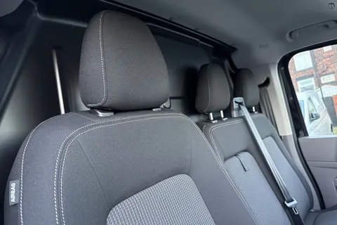 MF75FEH Volkswagen Transporter T30 Panel Van Commerce Pro LWB 110 PS 2.0 TDI 6sp Manual Thumbnail #20