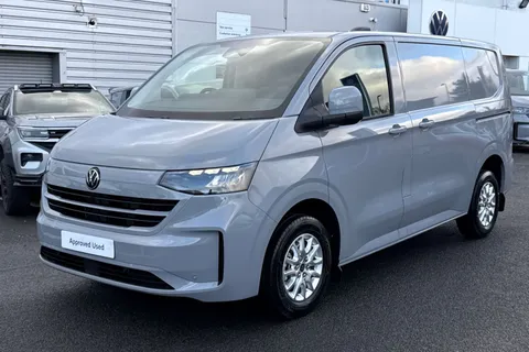 BT75DFD Volkswagen Transporter 2.0 TDI 150 Commerce Pro Van Auto-Tailgate Thumbnail #25