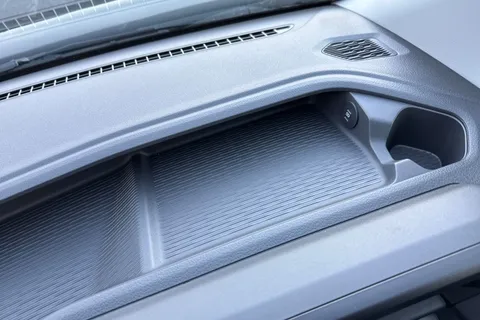 MF75FEH Volkswagen Transporter T30 Panel Van Commerce Pro LWB 110 PS 2.0 TDI 6sp Manual Thumbnail #34