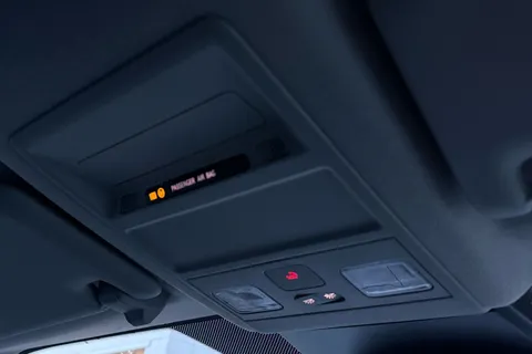 MF25JHY Volkswagen Transporter 2.0 TDI 150 Commerce Plus Van Thumbnail #34