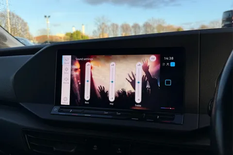 BF22AVM Volkswagen Caddy 2.0 TDI 102PS Commerce Pro Van Thumbnail #46