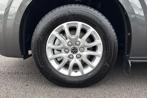 DE75KVK Volkswagen Transporter 2.0 TDI 110 Commerce Pro Van Thumbnail #12