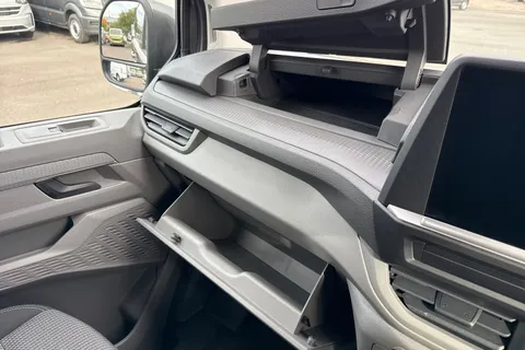 DE75KVK Volkswagen Transporter 2.0 TDI 110 Commerce Pro Van Thumbnail #33