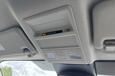 DE75KVK Volkswagen Transporter 2.0 TDI 110 Commerce Pro Van Thumbnail #43