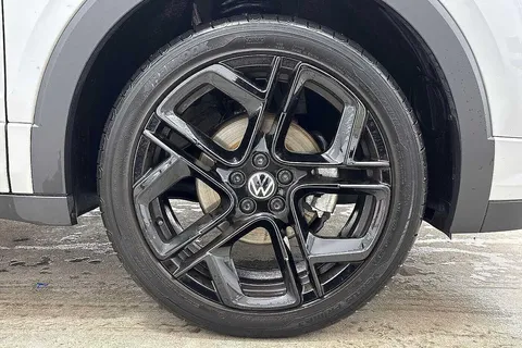 KO25UHL Volkswagen T-Cross 1.5 TSI Black Edition 5dr DSG Thumbnail #6
