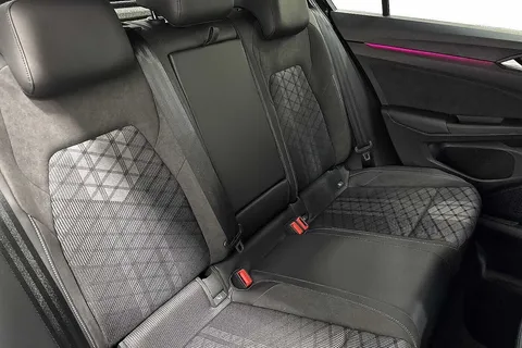 GL25HZX Volkswagen Golf 1.5 eTSI 150 R-Line 5dr DSG Thumbnail #10