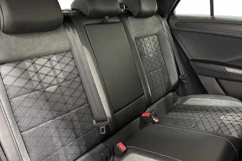 KS24BFF Volkswagen T-Roc 2.0 TDI 150 EVO R-Line 5dr DSG ⭐Heated seats, Low TAX £195⭐ Thumbnail #10