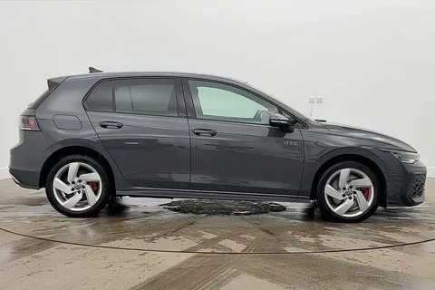 KW25NTJ Volkswagen Golf 1.5 TSI 272 GTE eHybrid 5dr DSG **PAN ROOF** Thumbnail #4