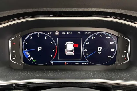 DE25VPU Volkswagen T-Roc 1.5 TSI R-Line 5dr DSG **18' NEVADA ALLOYS + REV CAM** Thumbnail #11