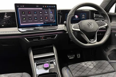 KO25BKZ Volkswagen Tiguan 1.5 TSI 272 eHybrid R-Line 5dr DSG **PAN ROOF + INFO PACK + DRIVER ASSIST** Thumbnail #2