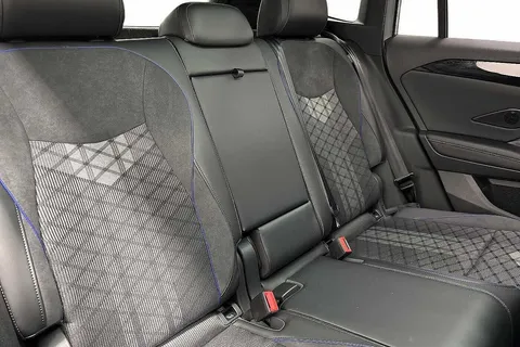 KN75OAA Volkswagen Tiguan 1.5 TSI 272 eHybrid R-Line 5dr DSG **PAN ROOF + INFO PACK PLUS + DRIVER ASS Thumbnail #9