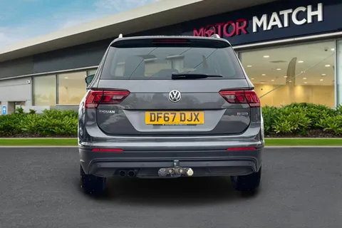 4 of 49 for Volkswagen Tiguan 2.0 TDI SE 4Motion Euro 6 (s/s) 5dr