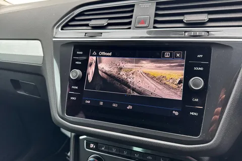 33 of 49 for Volkswagen Tiguan 2.0 TDI SE 4Motion Euro 6 (s/s) 5dr