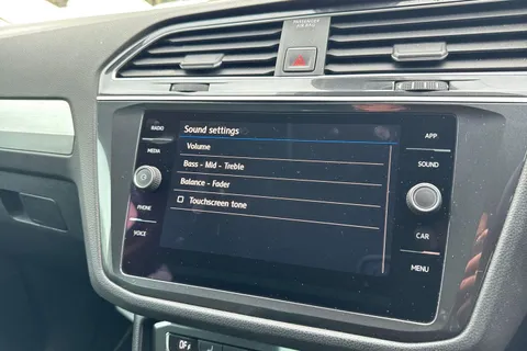 37 of 49 for Volkswagen Tiguan 2.0 TDI SE 4Motion Euro 6 (s/s) 5dr