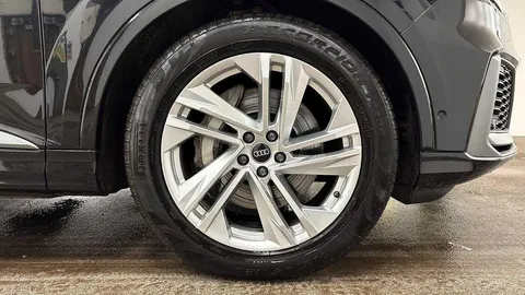 KY23NDC Audi Q7 S line 55 TFSI quattro 340 PS tiptronic Thumbnail #6