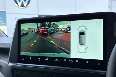 BT75AVR Volkswagen Transporter 2.0 TDI 150PS Commerce Pro Van Auto-Tailgate Thumbnail #57