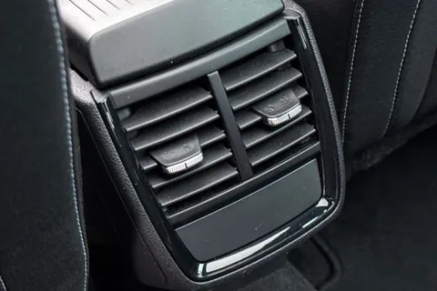 KF23ETA Škoda Kamiq 1.5 TSI Monte Carlo 5dr DSG Thumbnail #38