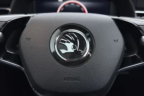 KF23ETA Škoda Kamiq 1.5 TSI Monte Carlo 5dr DSG Thumbnail #39