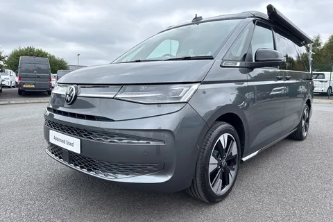 30 of 64 for VOLKSWAGEN CALIFORNIA 2.0 TDI Ocean 5dr DSG