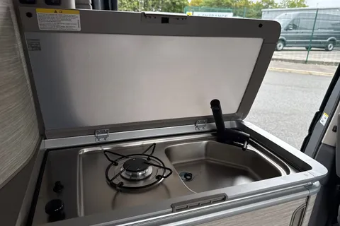 40 of 64 for VOLKSWAGEN CALIFORNIA 2.0 TDI Ocean 5dr DSG