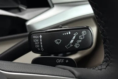 48 of 64 for VOLKSWAGEN CALIFORNIA 2.0 TDI Ocean 5dr DSG