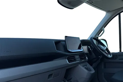 DC75NFM Volkswagen Crafter CR35 Panel van Commerce Plus MWB 177 PS 2.0 TDI 8sp Automatic 4MOTION - LED Thumbnail #15