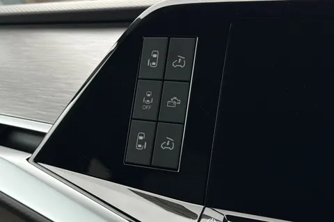 49 of 64 for VOLKSWAGEN CALIFORNIA 2.0 TDI Ocean 5dr DSG