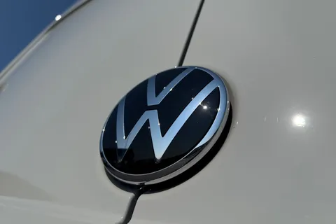 DC75NFM Volkswagen Crafter CR35 Panel van Commerce Plus MWB 177 PS 2.0 TDI 8sp Automatic 4MOTION - LED Thumbnail #31