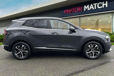 YY72HHZ Kia Sportage 1.6 T-GDi MHEV 3 DCT Euro 6 (s/s) 5dr Thumbnail #4