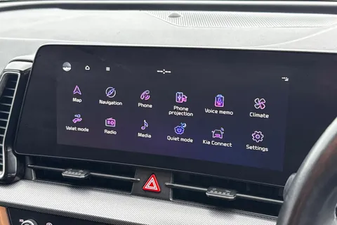 YY72HHZ Kia Sportage 1.6 T-GDi MHEV 3 DCT Euro 6 (s/s) 5dr Thumbnail #13