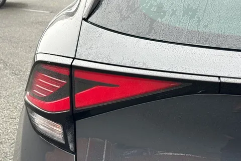 YY72HHZ Kia Sportage 1.6 T-GDi MHEV 3 DCT Euro 6 (s/s) 5dr Thumbnail #33