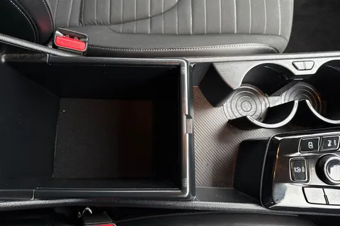 YY72HHZ Kia Sportage 1.6 T-GDi MHEV 3 DCT Euro 6 (s/s) 5dr Thumbnail #44