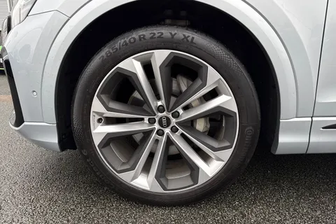 DX75TYT Audi Q8 SUV  Black Edition 50 TDI quattro 286 PS tiptronic Thumbnail #13