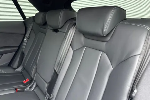 DX75TYT Audi Q8 SUV  Black Edition 50 TDI quattro 286 PS tiptronic Thumbnail #19